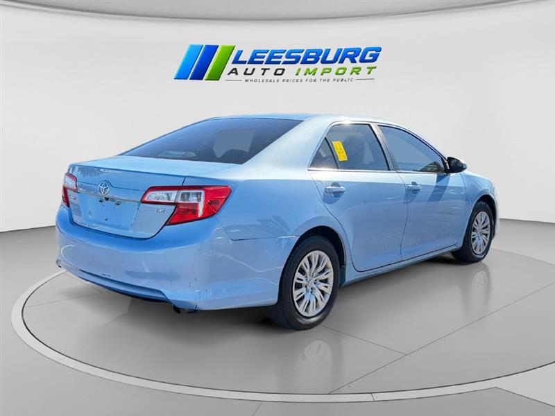 2013 TOYOTA CAMRY LE