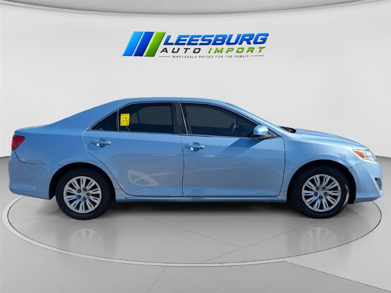 2013 TOYOTA CAMRY LE