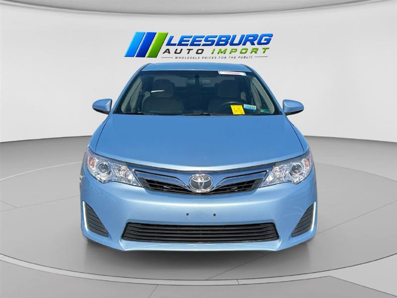 2013 TOYOTA CAMRY LE