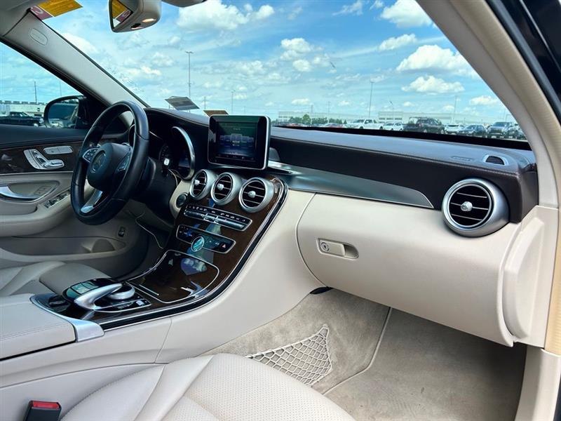 2015 MERCEDES-BENZ C300 