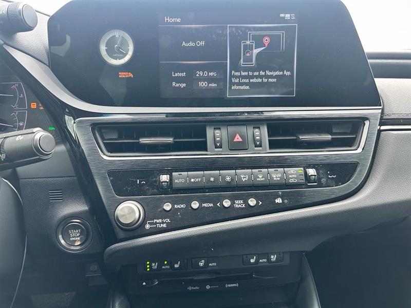 2022 LEXUS ES250 