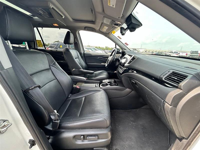 2017 HONDA PILOT ELITE