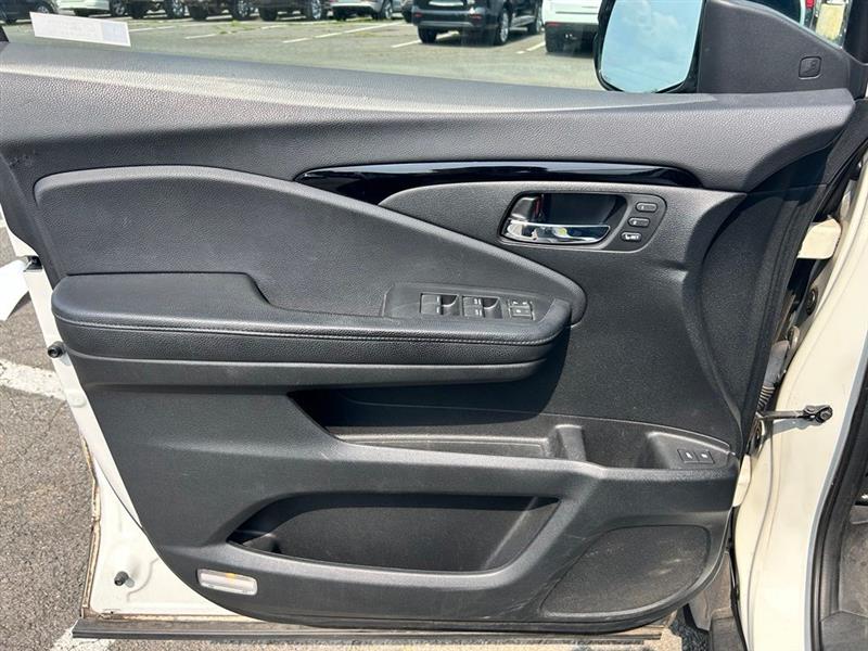 2017 HONDA PILOT ELITE