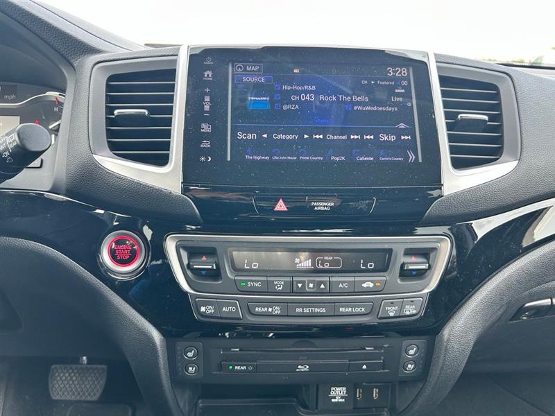 2017 HONDA PILOT ELITE