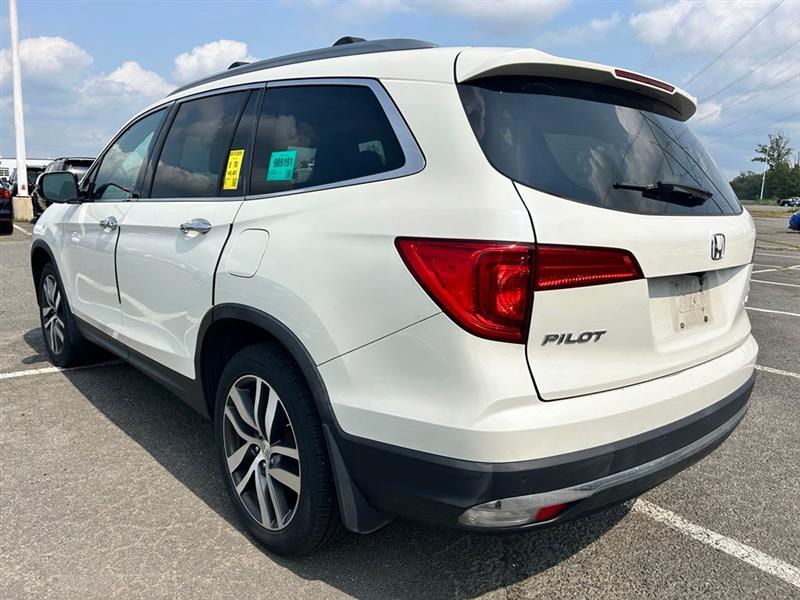 2017 HONDA PILOT ELITE