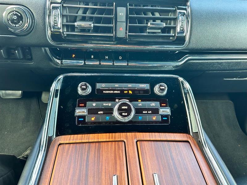 2018 LINCOLN NAVIGATOR L RESERVE