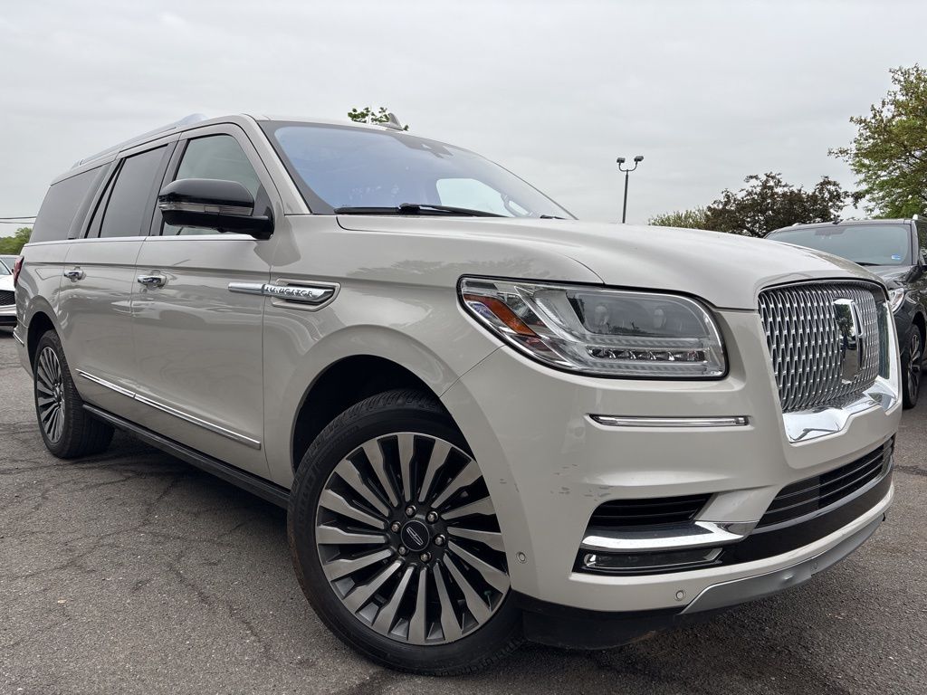2019 Lincoln Navigator L Reserve 4WD's photo