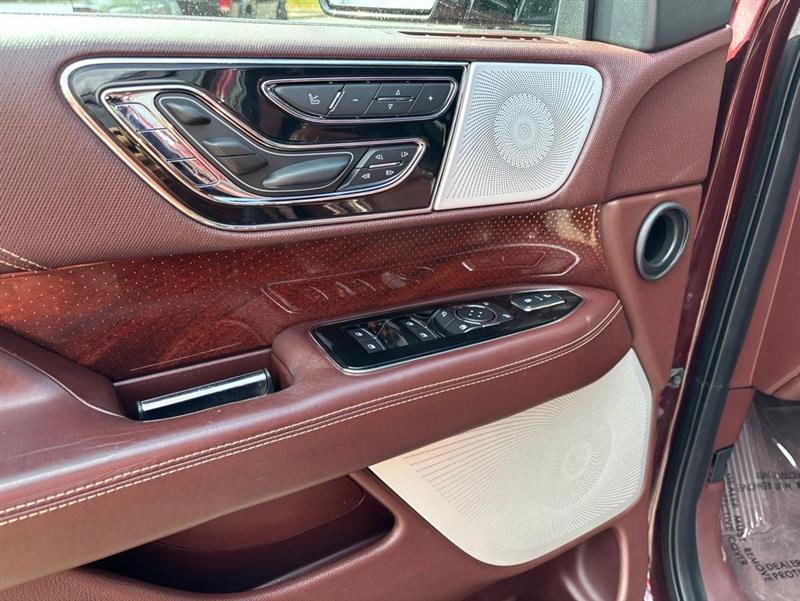 2018 LINCOLN NAVIGATOR L BLACK LABEL