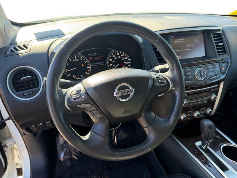 2016 NISSAN PATHFINDER SL