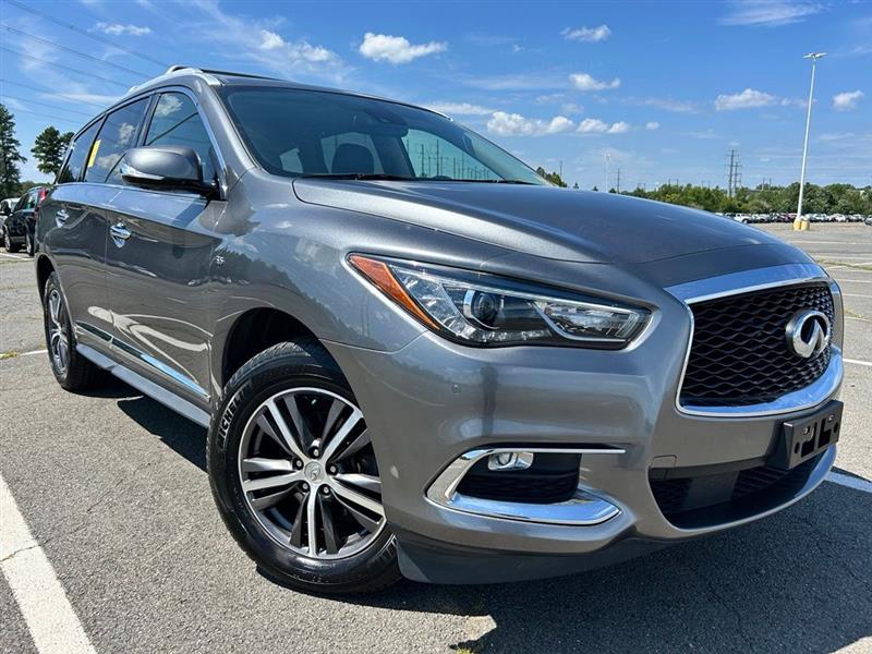 2019 INFINITI QX60 LUXE