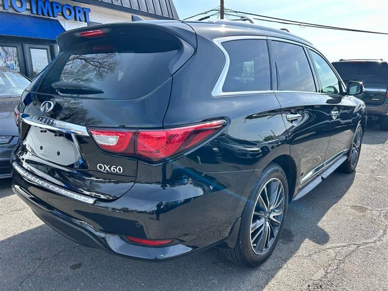 2017 INFINITI QX60 