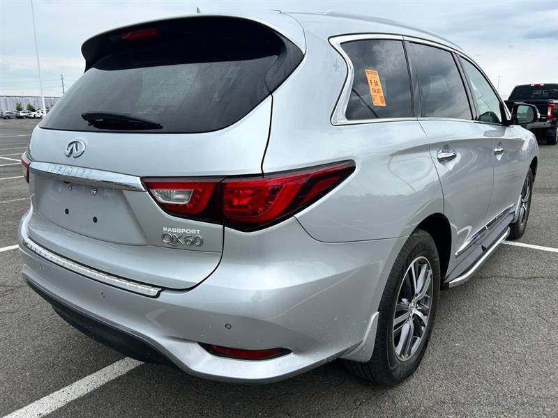 2018 INFINITI QX60 