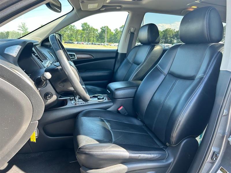 2018 NISSAN PATHFINDER PLATINUM