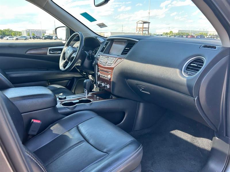 2018 NISSAN PATHFINDER PLATINUM