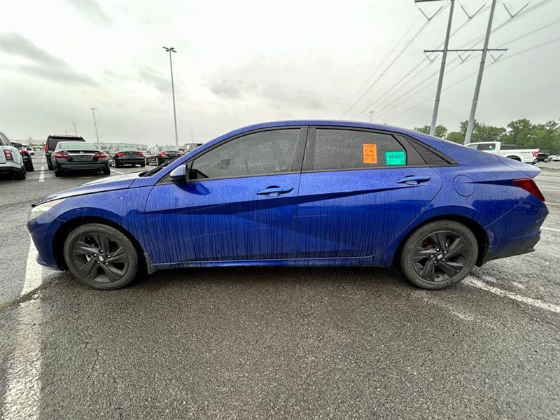 2022 HYUNDAI ELANTRA SEL