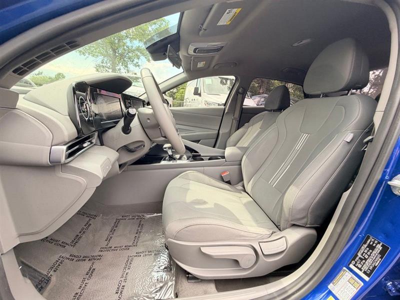 2022 HYUNDAI ELANTRA SEL
