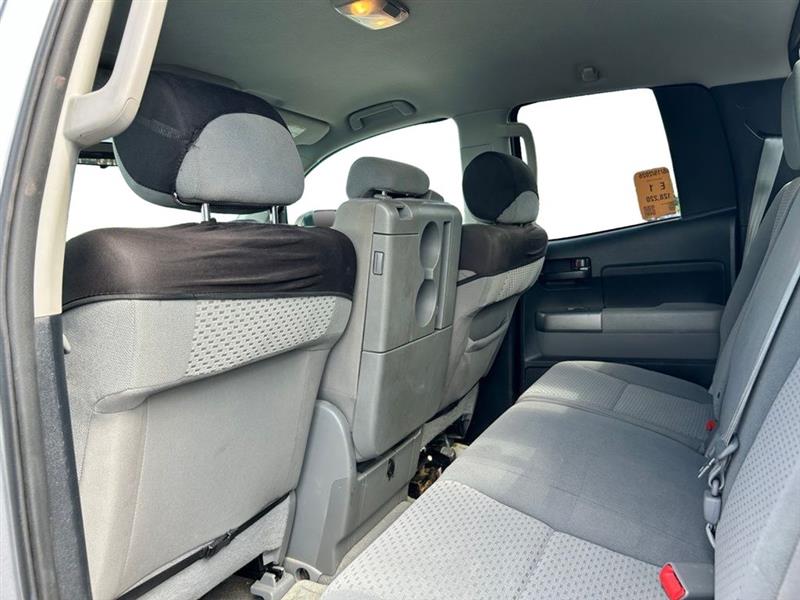 2011 TOYOTA TUNDRA 
