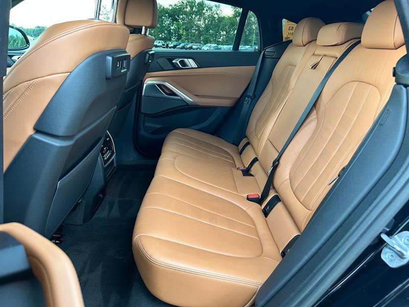 2021 BMW X6 XDRIVE40I