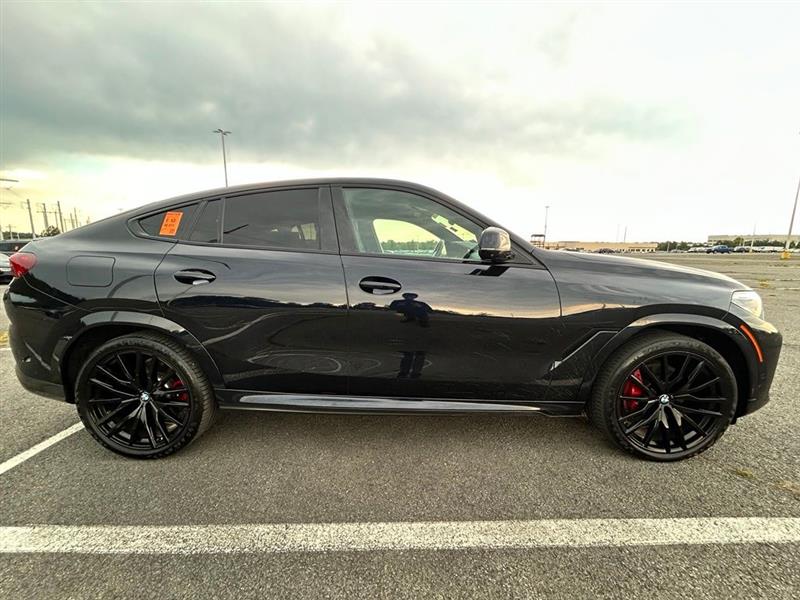 2021 BMW X6 XDRIVE40I