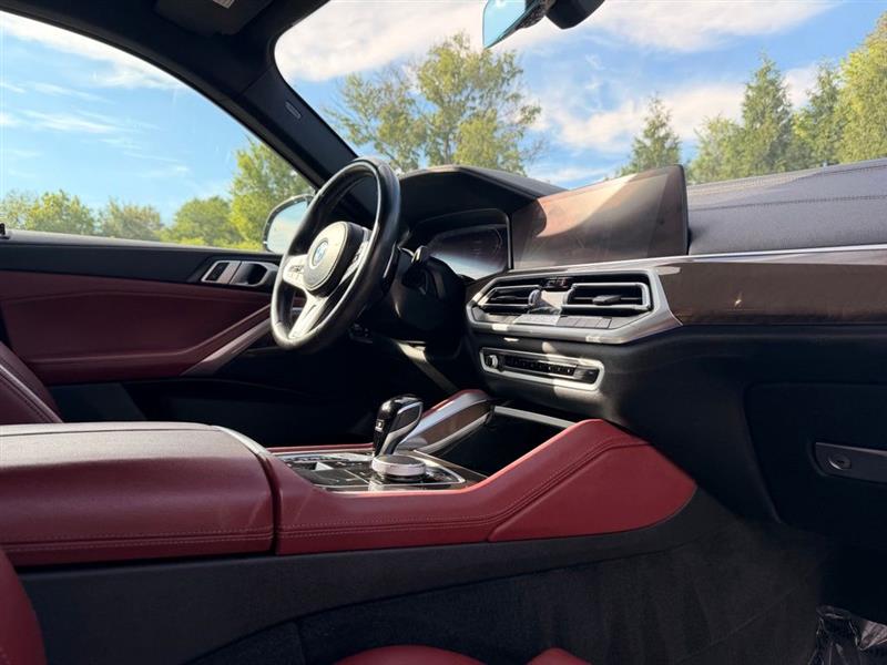 2022 BMW X6 XDRIVE40I
