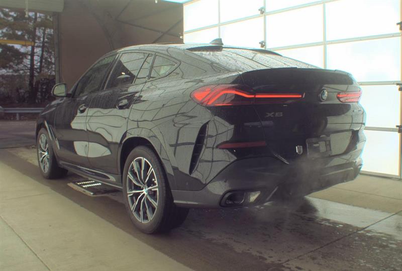 2022 BMW X6 XDRIVE40I
