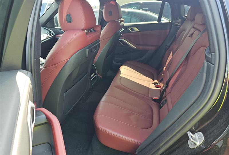 2022 BMW X6 XDRIVE40I