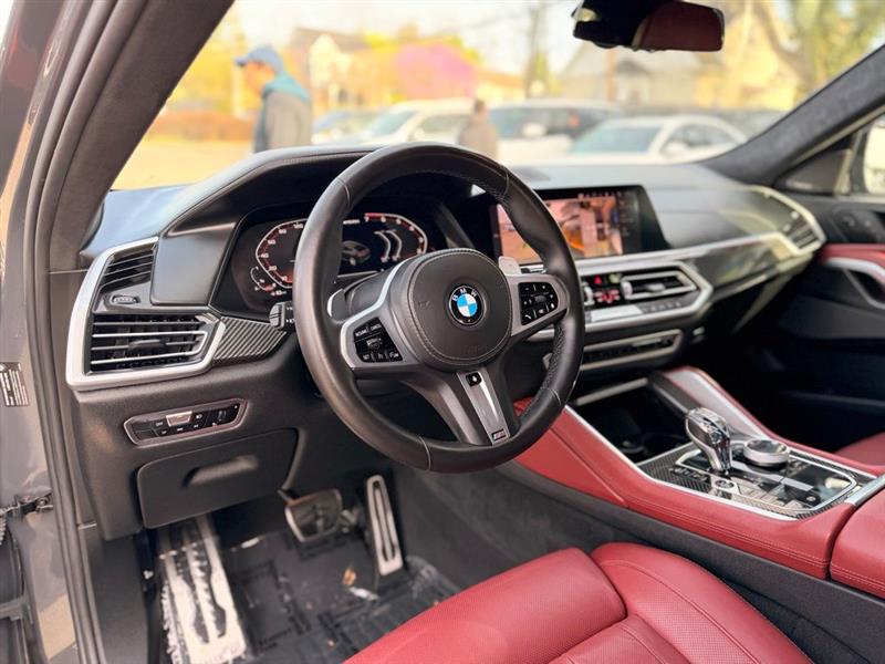2022 BMW X6 M50I