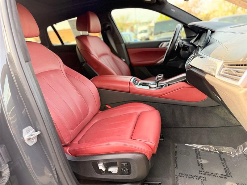 2022 BMW X6 M50I