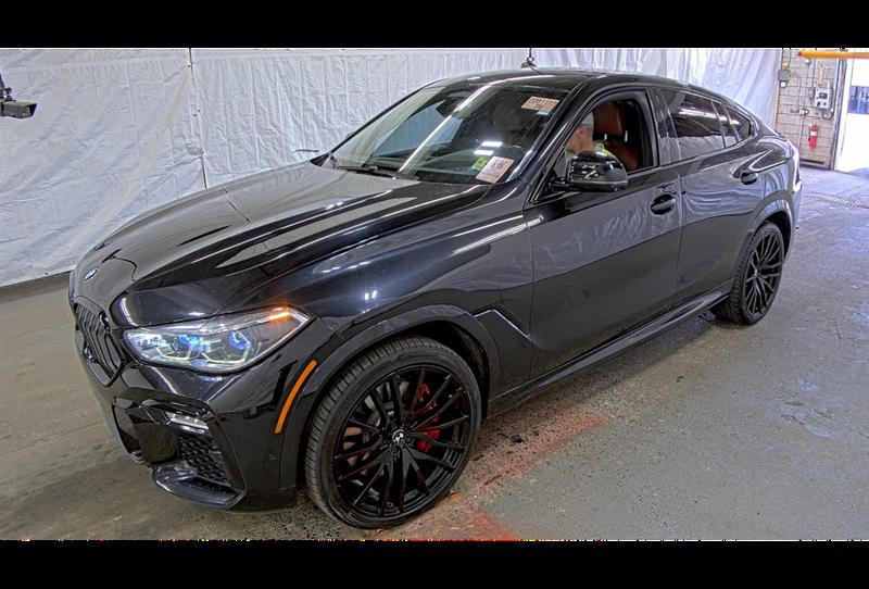 2021 BMW X6 M50I