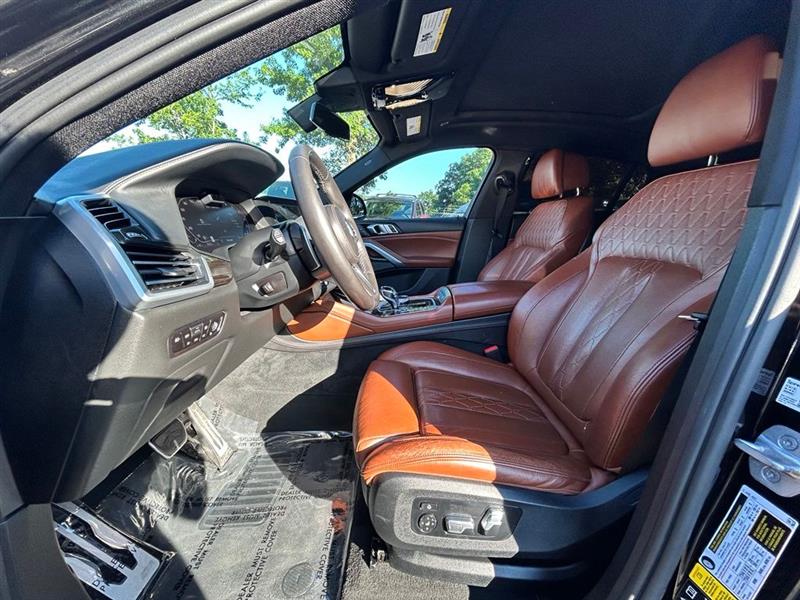 2021 BMW X6 M50I