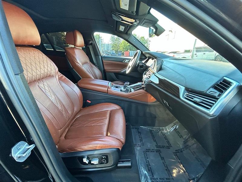 2021 BMW X6 M50I
