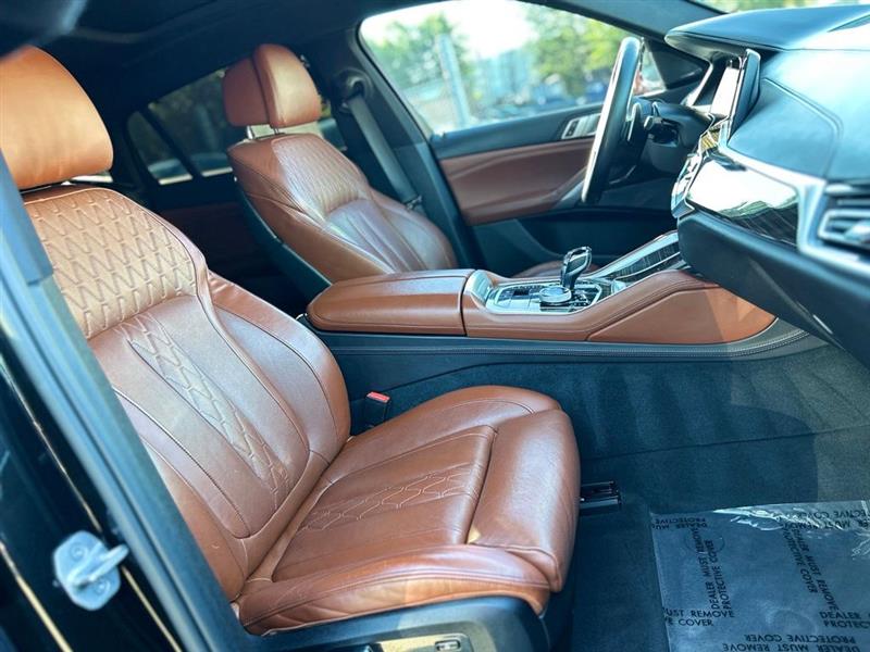 2021 BMW X6 M50I