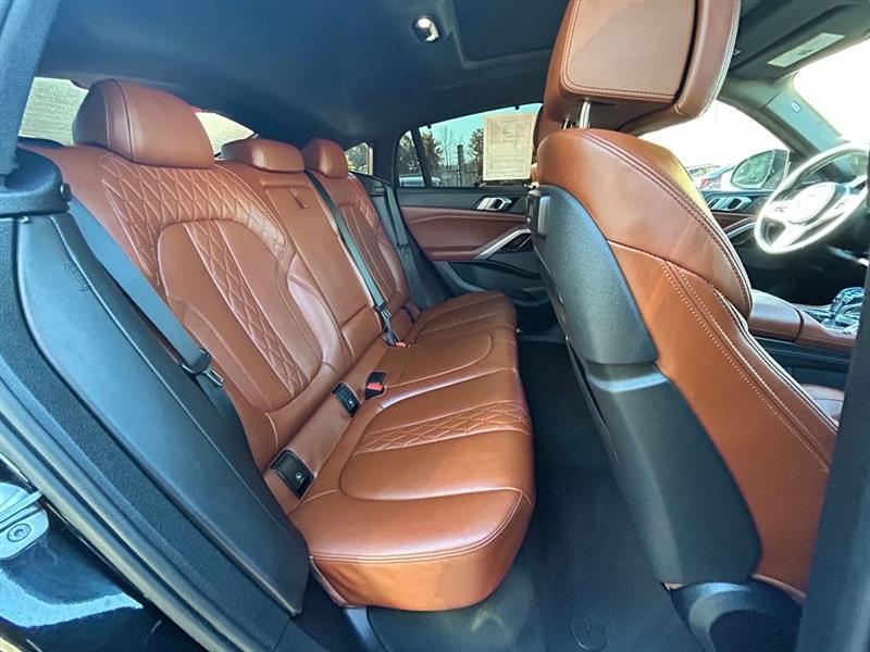 2021 BMW X6 M50I