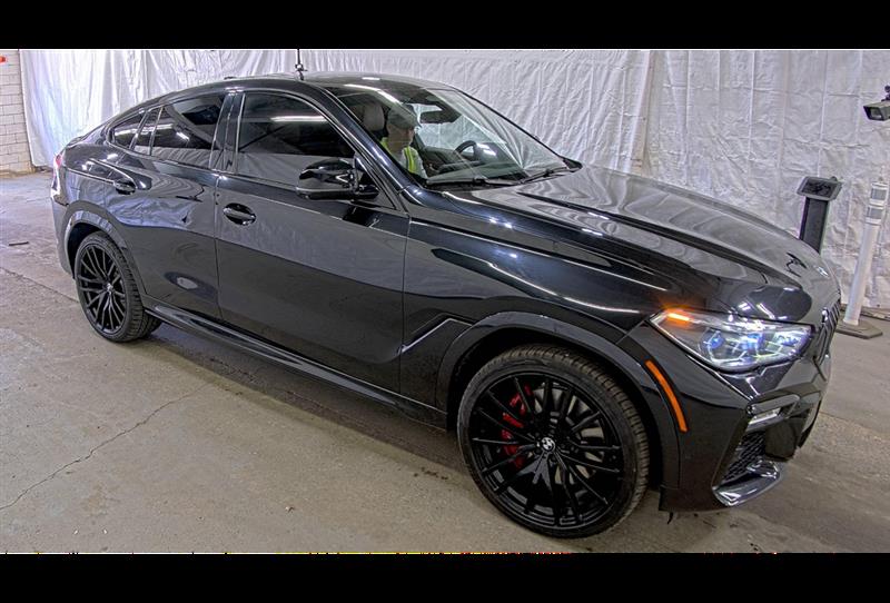 2021 BMW X6 M50I