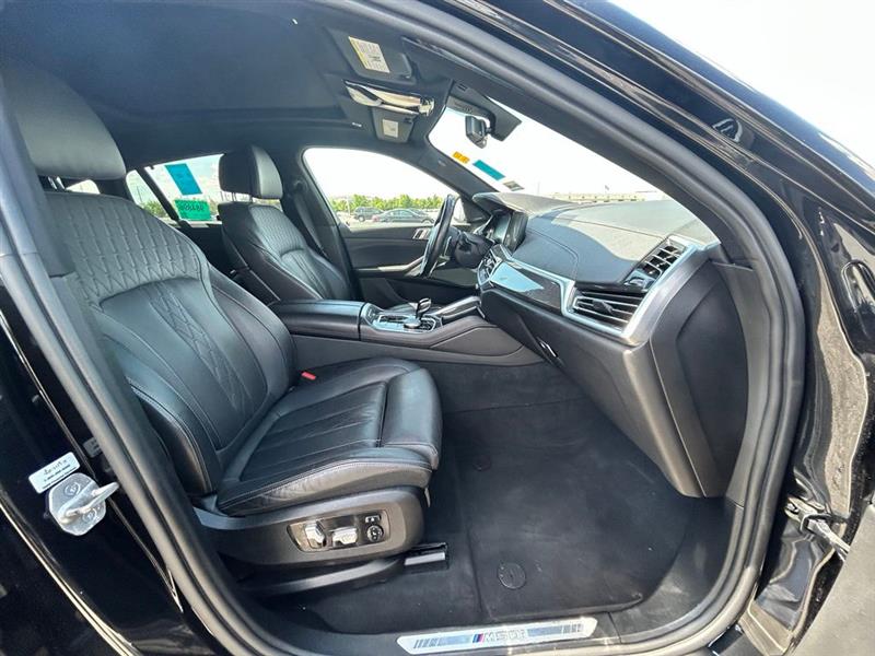 2022 BMW X6 M50I