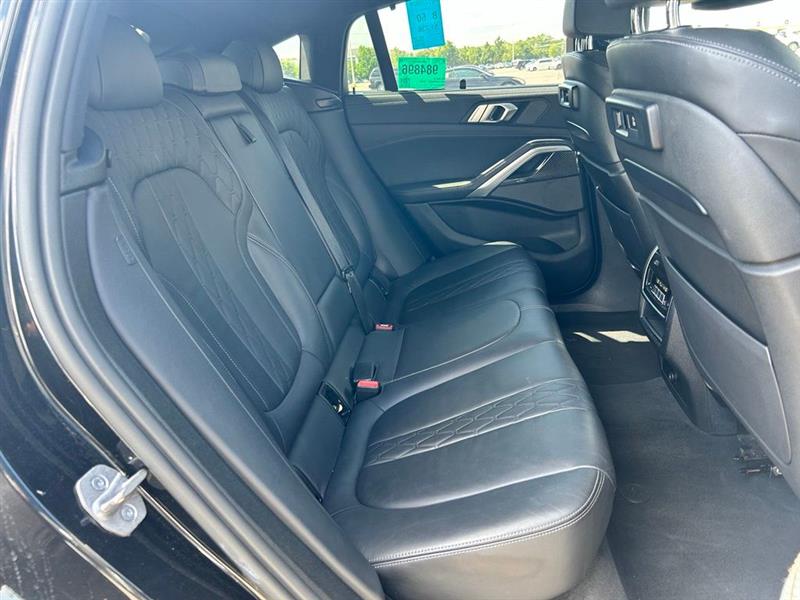 2022 BMW X6 M50I