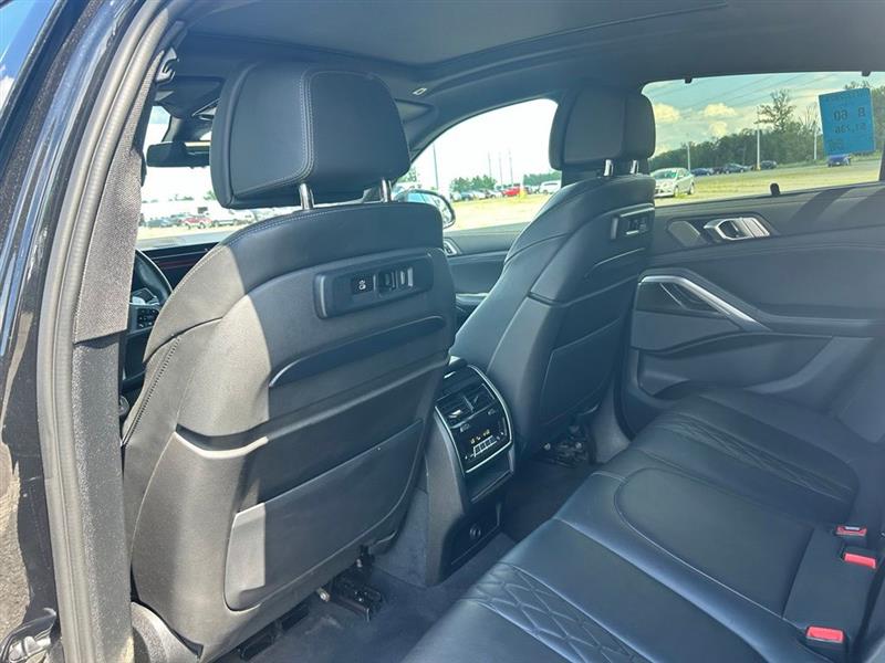 2022 BMW X6 M50I