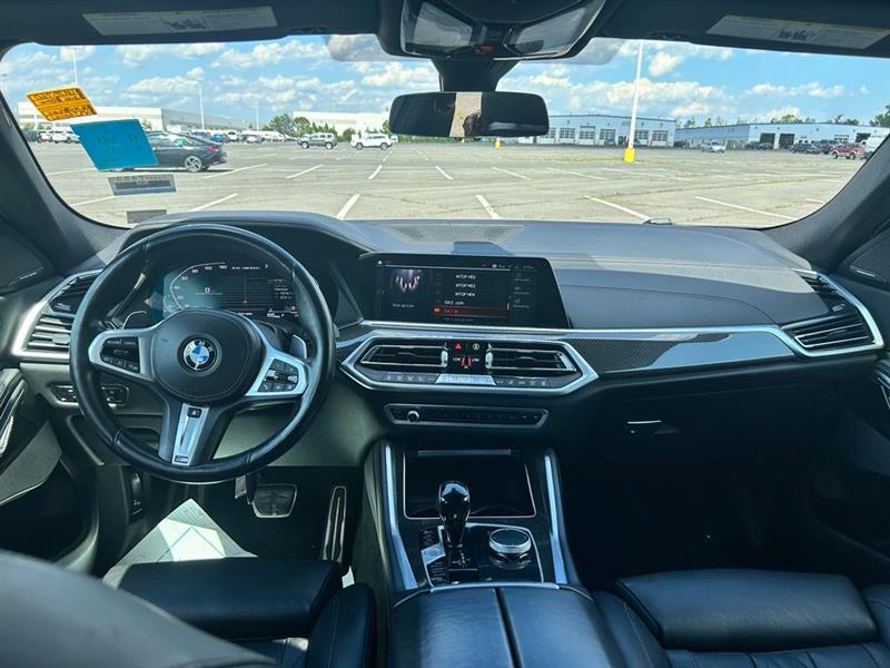 2022 BMW X6 M50I