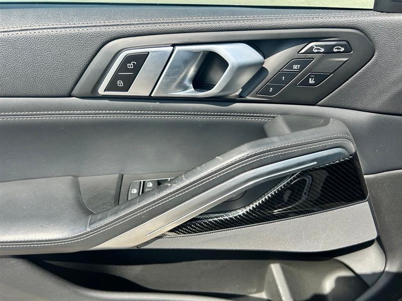 2022 BMW X6 M50I