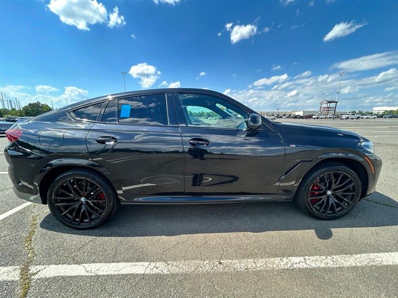 2022 BMW X6 M50I