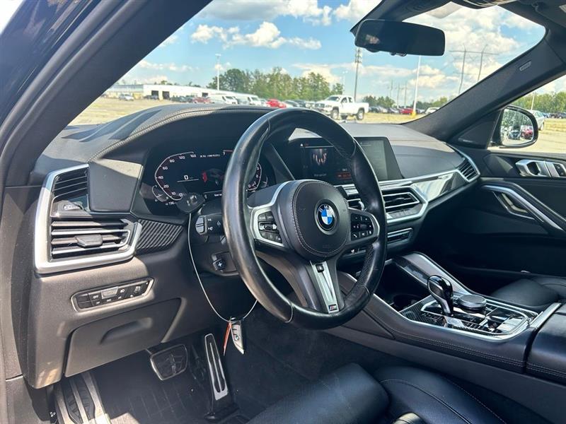2022 BMW X6 M50I