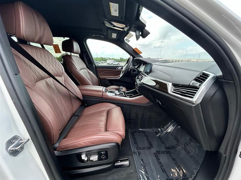 2020 BMW X5 M50I