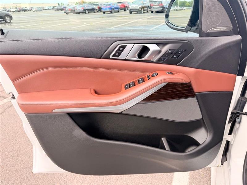 2020 BMW X5 M50I