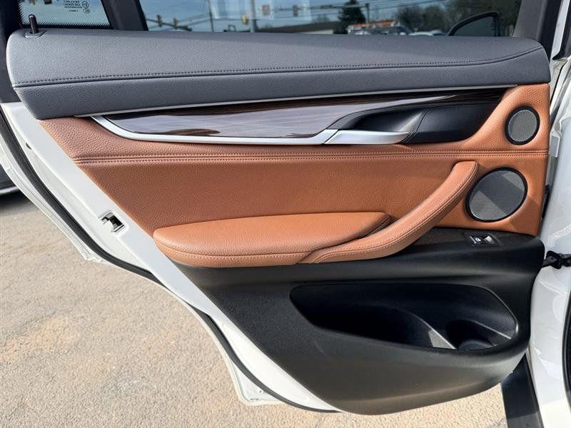 2016 BMW X6 XDRIVE50I