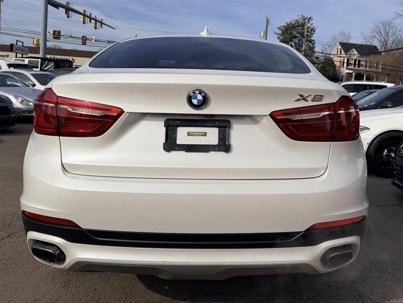 2016 BMW X6 XDRIVE50I