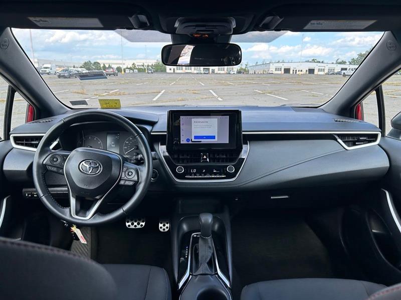 2025 TOYOTA COROLLA SE