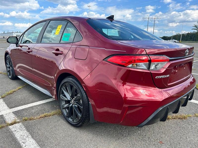 2025 TOYOTA COROLLA SE