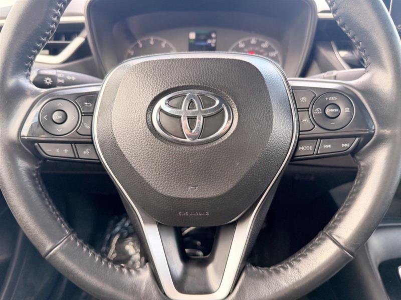 2025 TOYOTA COROLLA SE