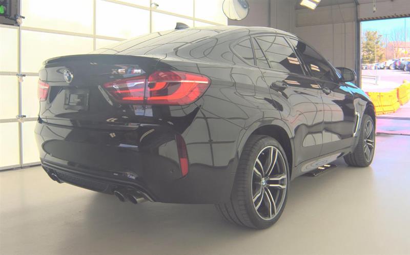 2017 BMW X6 M 