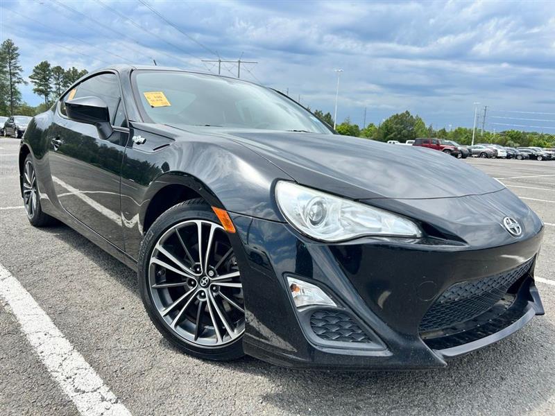 2014 SCION FR-S 